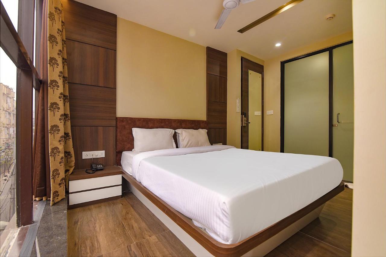 Fabhotel Eros 282 - Nr Sreebhumi Liluāh Exterior photo
